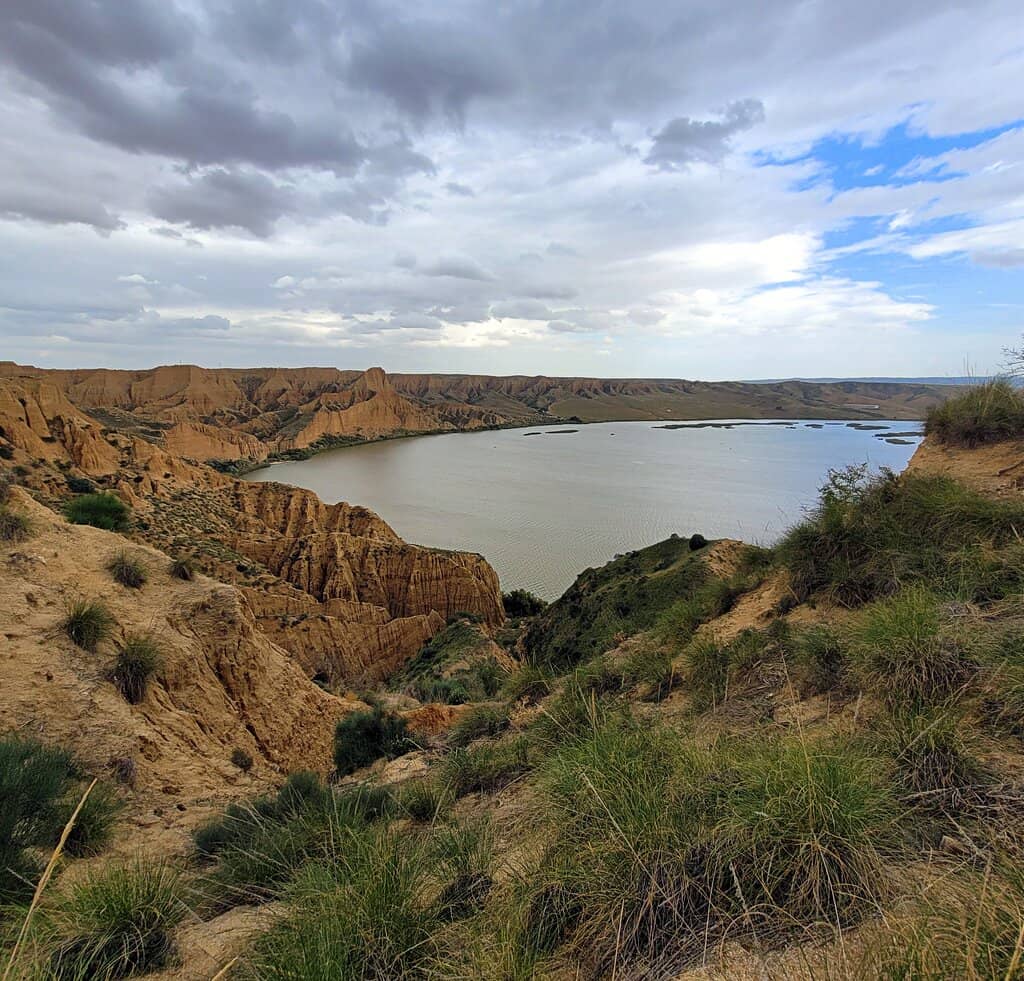 The Gorges and Ravines