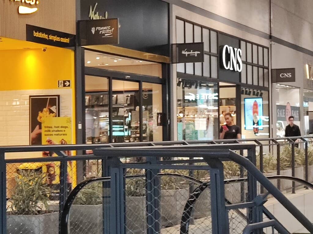 High-End Brands, Outlet Prices