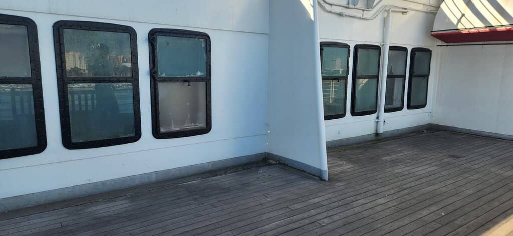 Flavorful Garlic Roasted Oysters