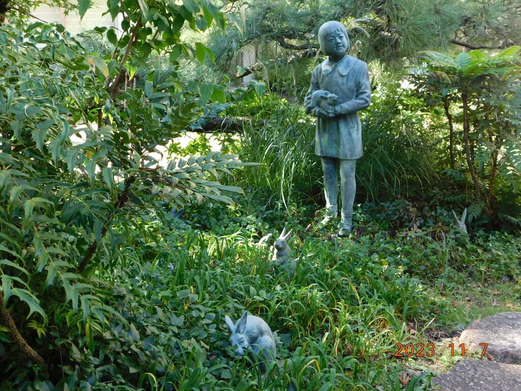 Rotating Art Exhibitions