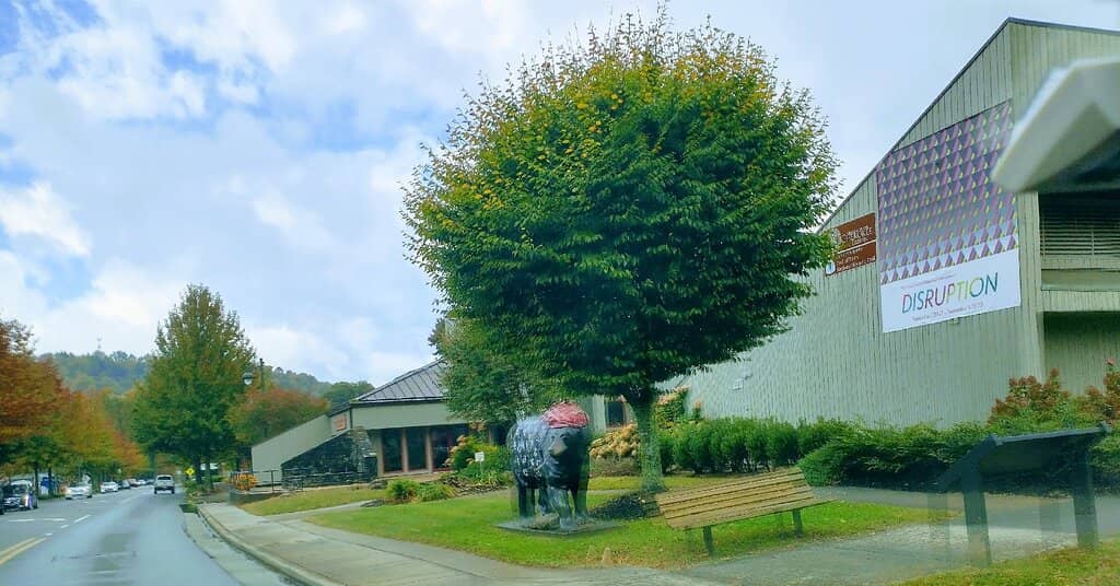 Cherokee History Exhibits