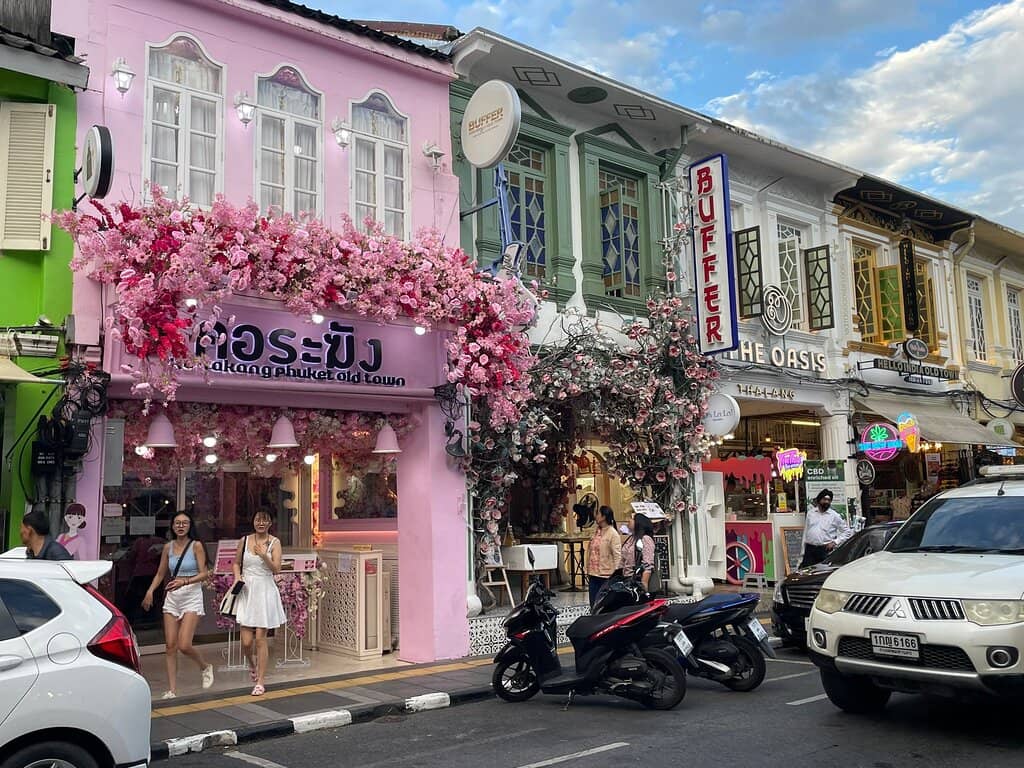 Local Boutiques & Cafes