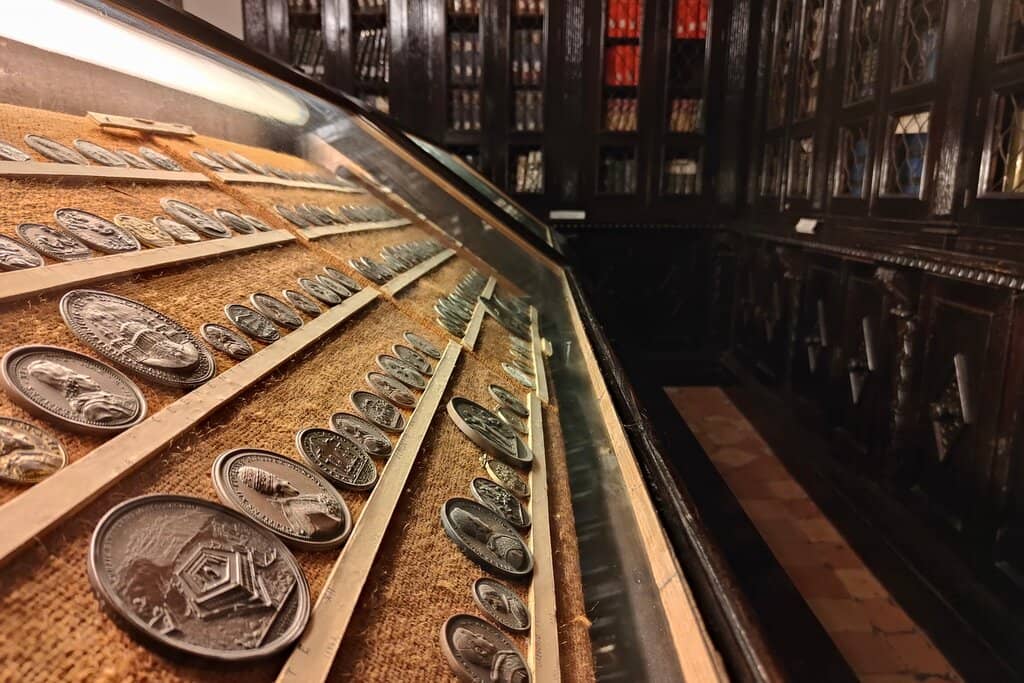 Cardinal Olivieri's Lively Tour