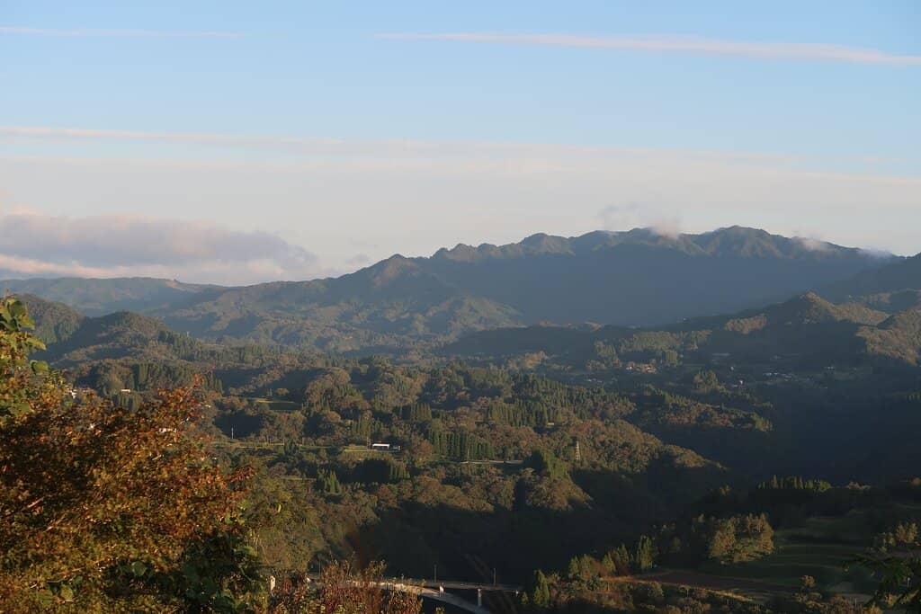 Panoramic Valley Vistas