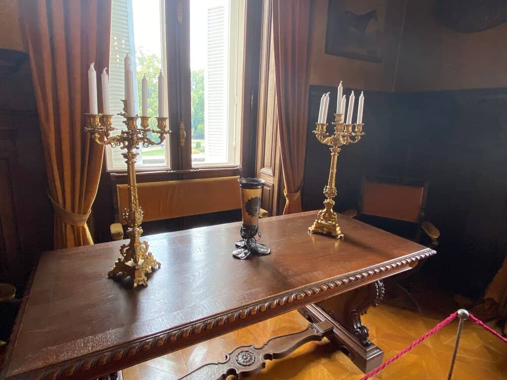 Baroque Aristocratic Rooms