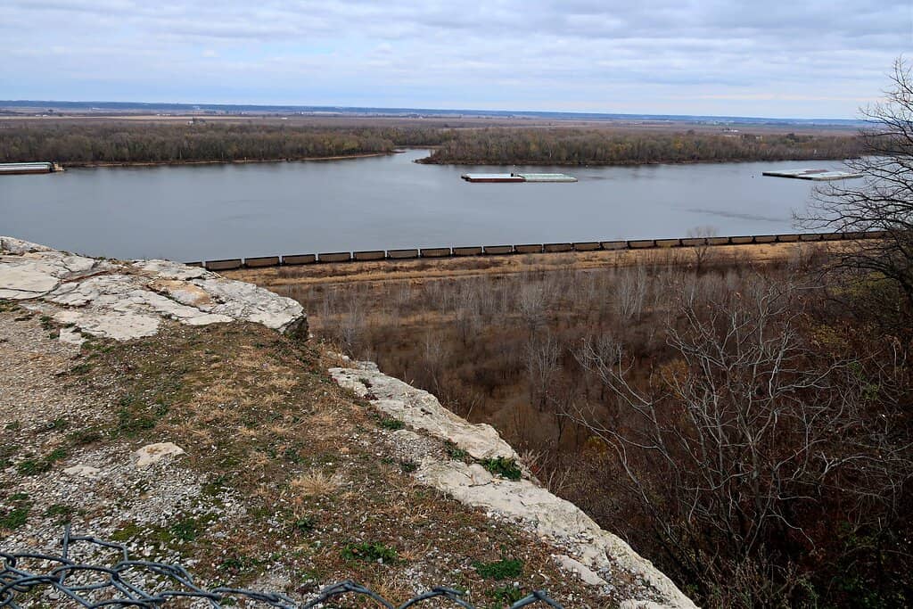 The Lovers' Hearts Sculpture