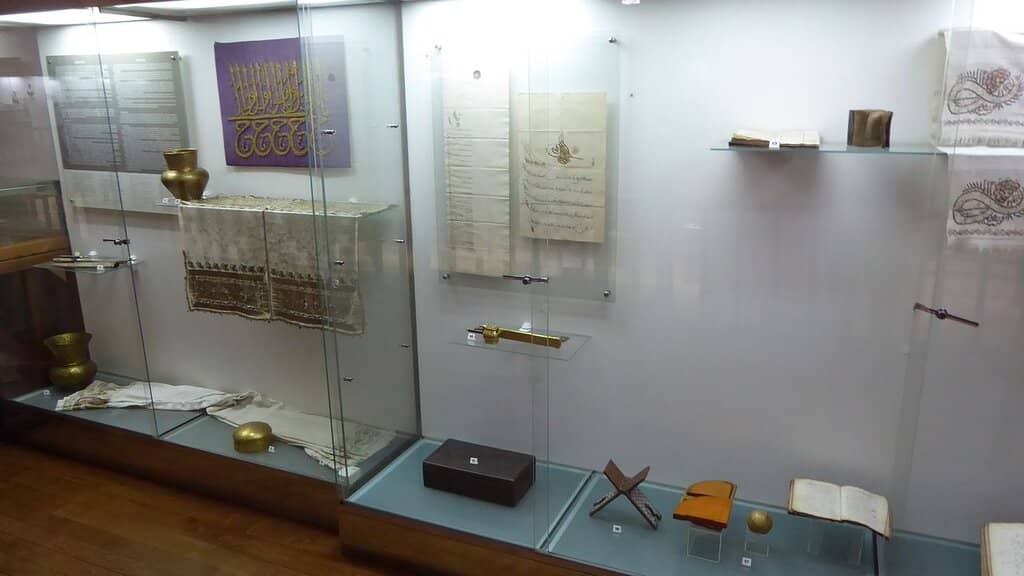 Artistic Wall Paintings