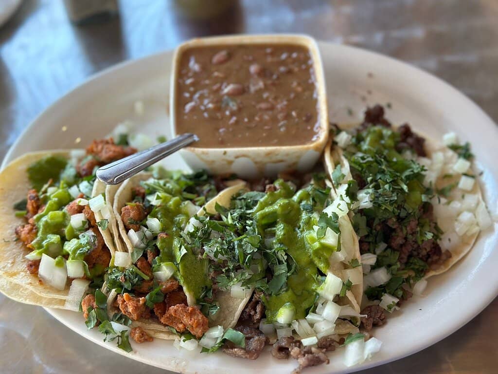 Fluffy Pancakes with a Crunch