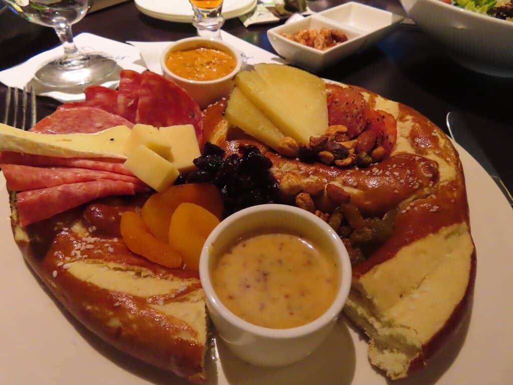 Bavarian Pretzel & Cheese Board
