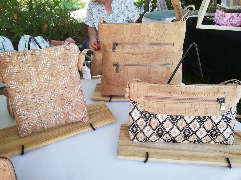 Live Music & Atmosphere