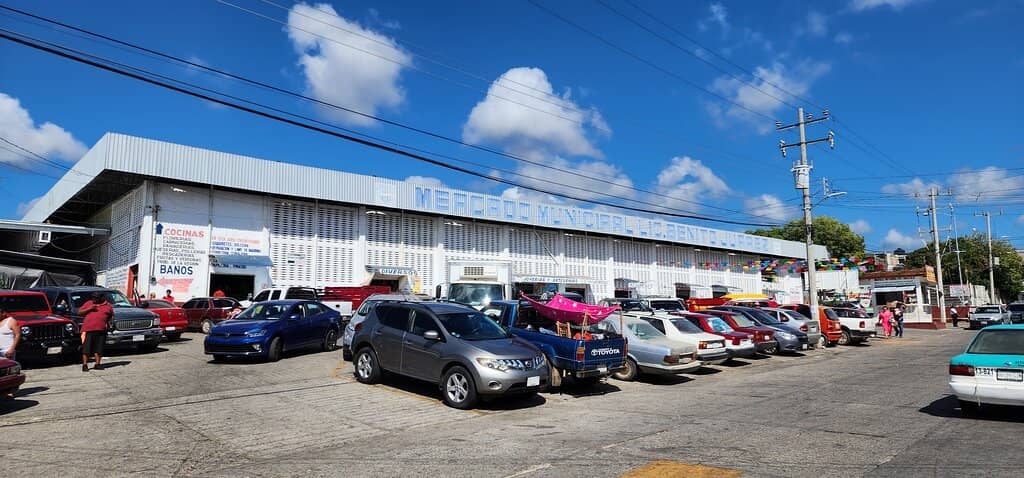 Local Crafts and Souvenirs