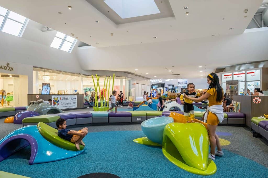 Diverse Dining Options