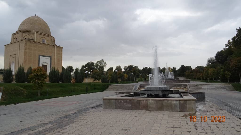 Ruhobod Complex Garden