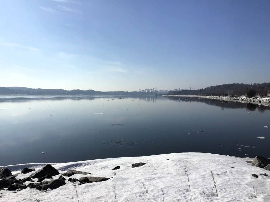 Le Quai des Cageux Observation Tower