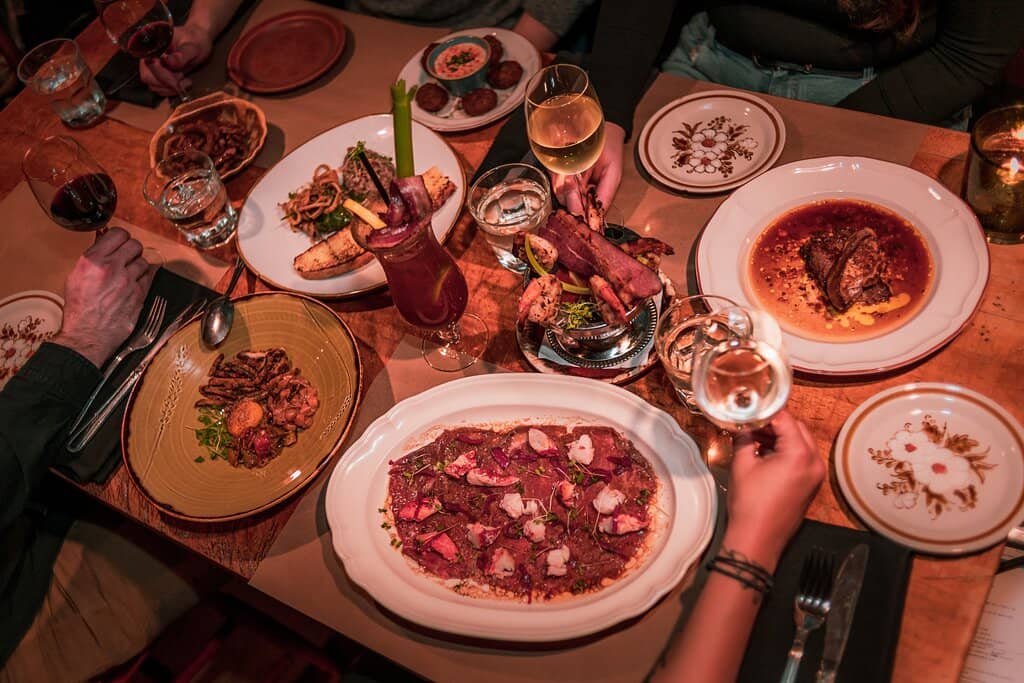 Cozy Chalet Ambiance