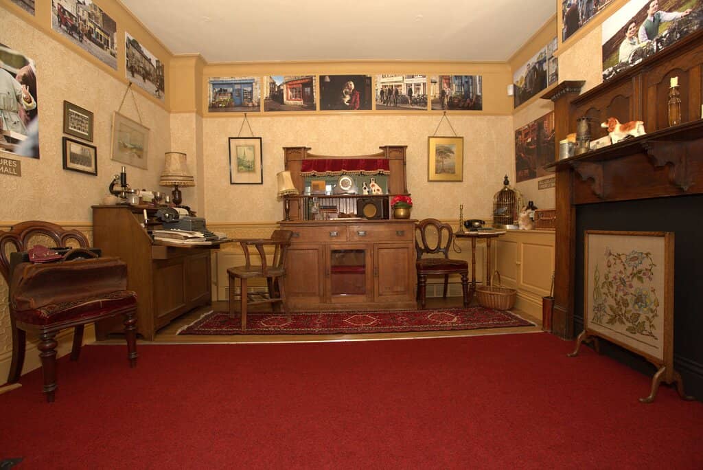 Filming Sets & Interactive Exhibits