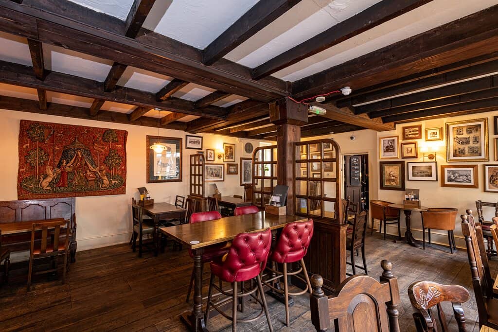 Family-Friendly Atmosphere