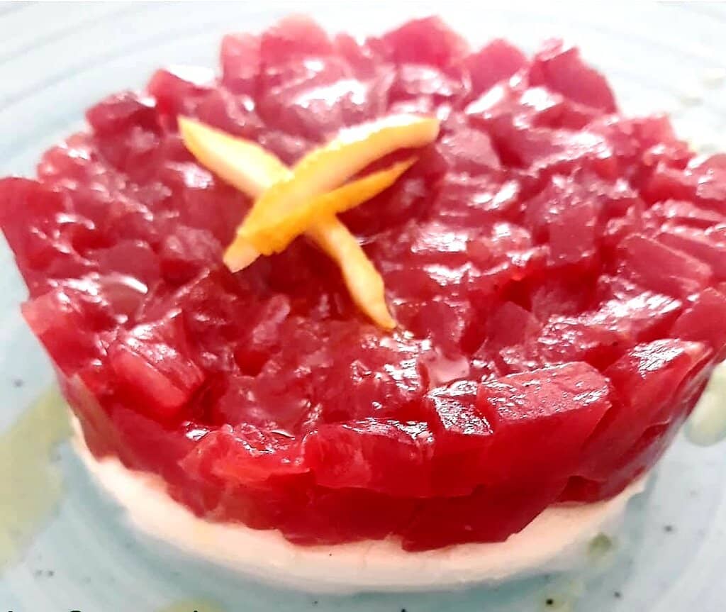 Tuna with Orange Salad