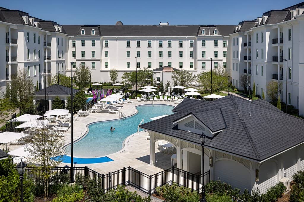 Yellow Pony Restaurant