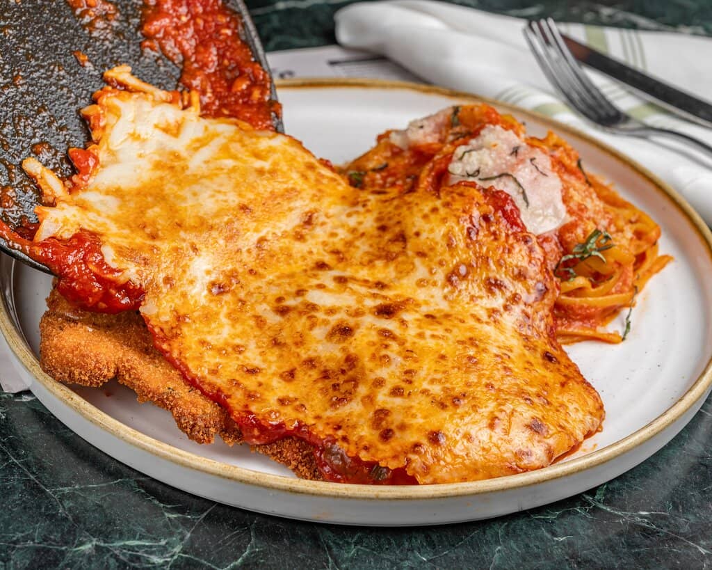 Celebrity Haunts & History