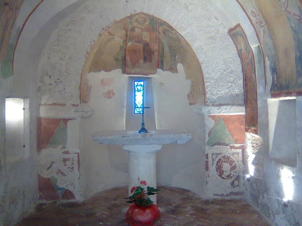 Holm Oak Path to Rieti