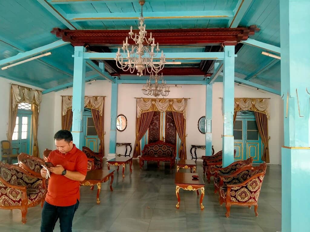 Chinese Ceramic Decorations