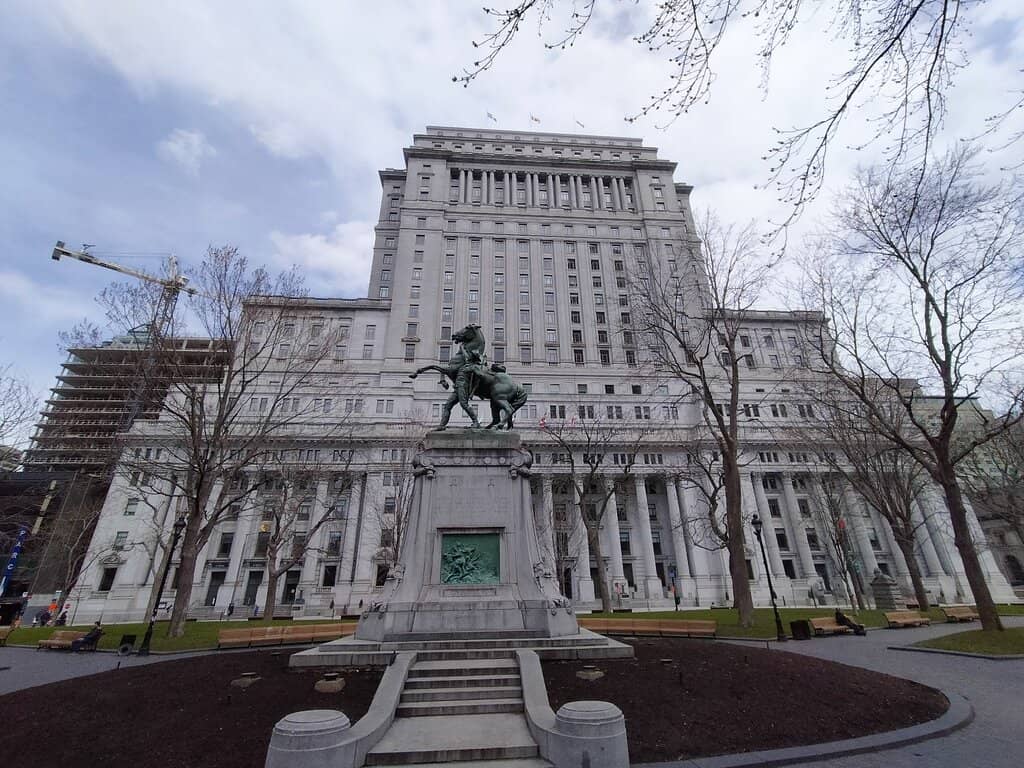 Historic Statues and Monuments