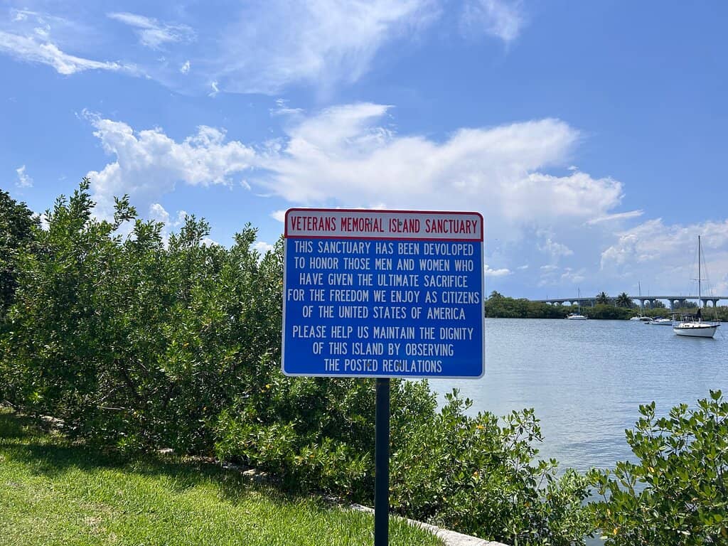 War Memorials & Monuments