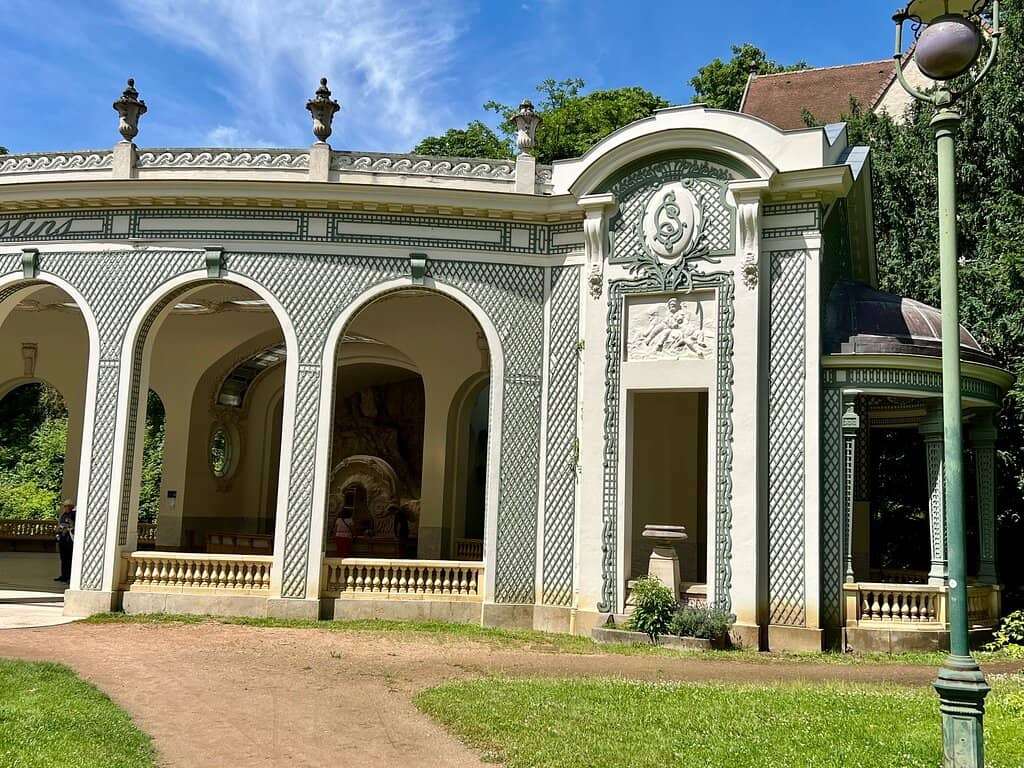 The 'Jaillissantes' Fountains