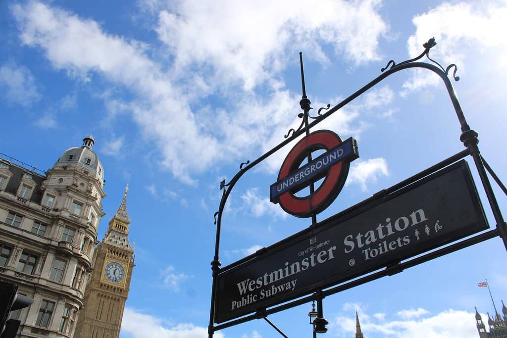 Statues of Global Leaders