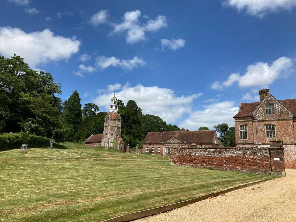 The Grand House Tour