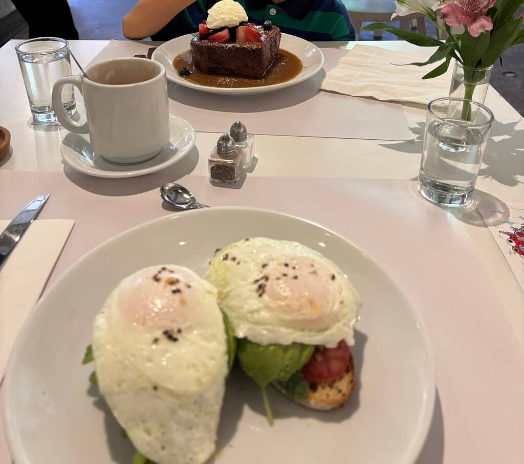 Intimate and Personalized Service