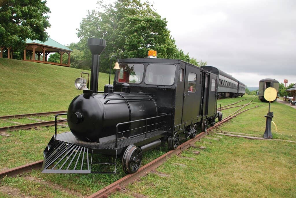 Explore Vintage Passenger Cars