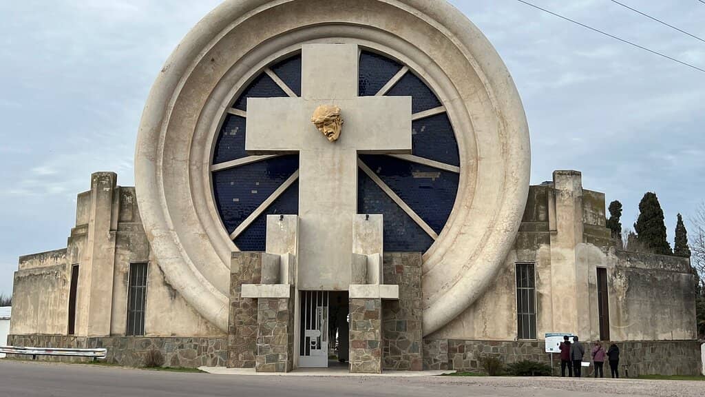 Saldungaray Family Pantheon