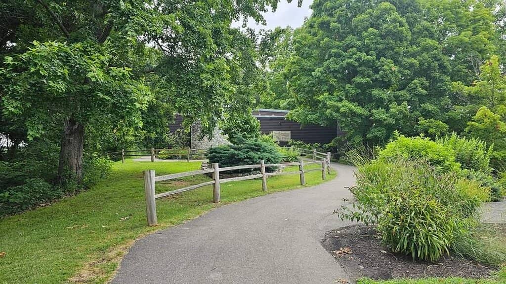 Lakeside Trails and Kayaking