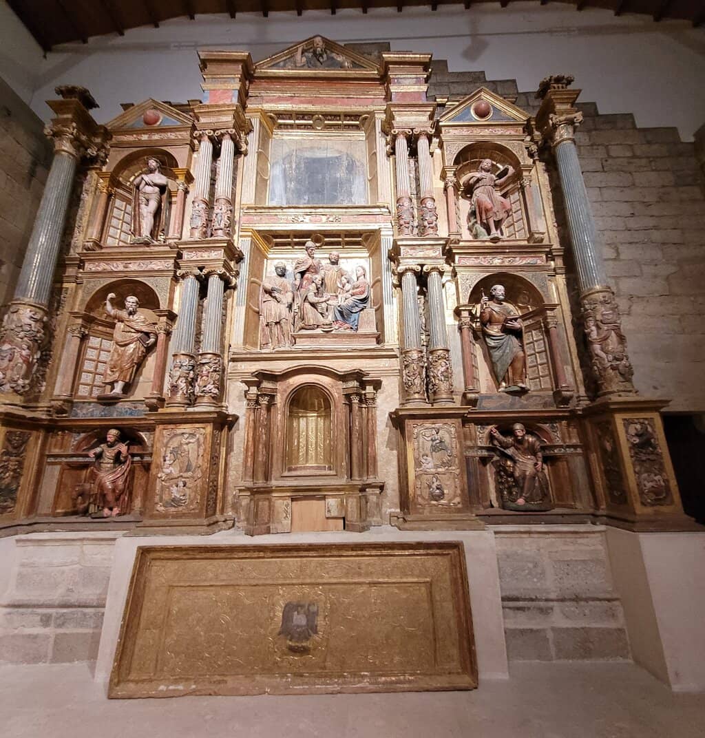 Pregnant Virgin Sculpture