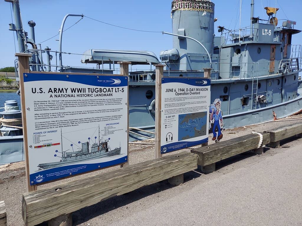 Oswego Lighthouse Tour