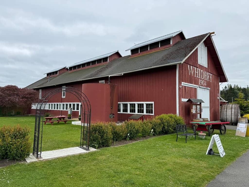 Art Galleries & Shops