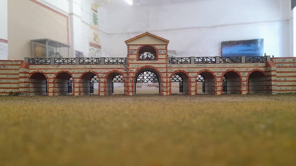 Scale Models of the Circus