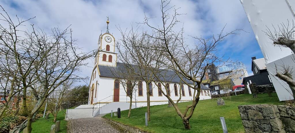 Suspended Ship Models