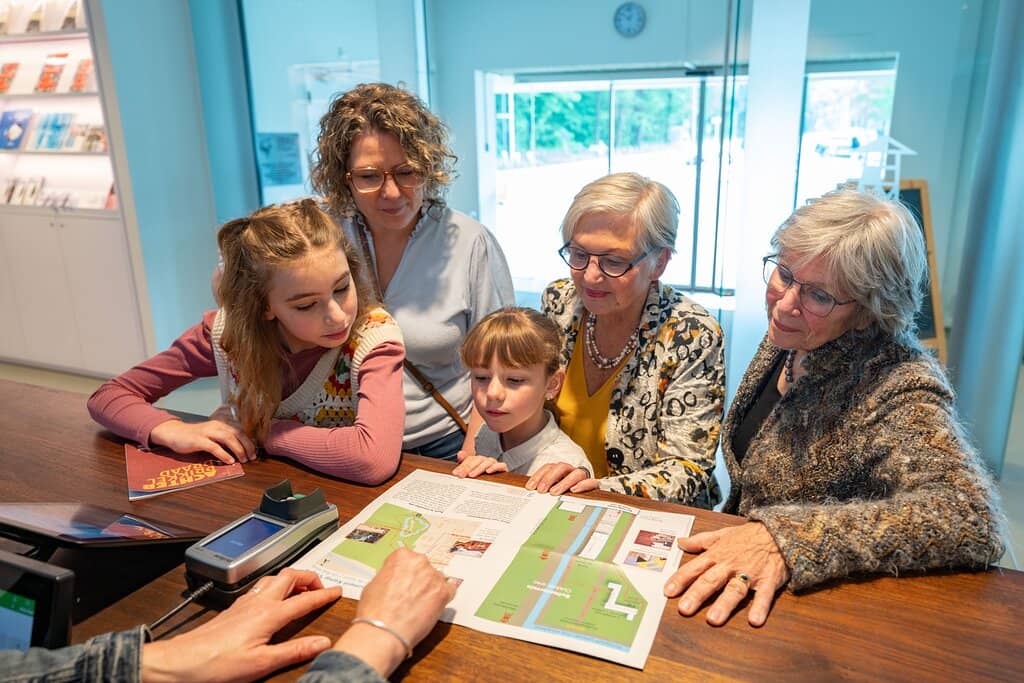 Crossing Time Installation
