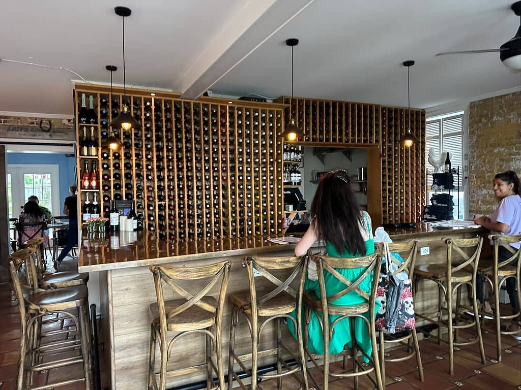 Intimate European Bistro Ambiance