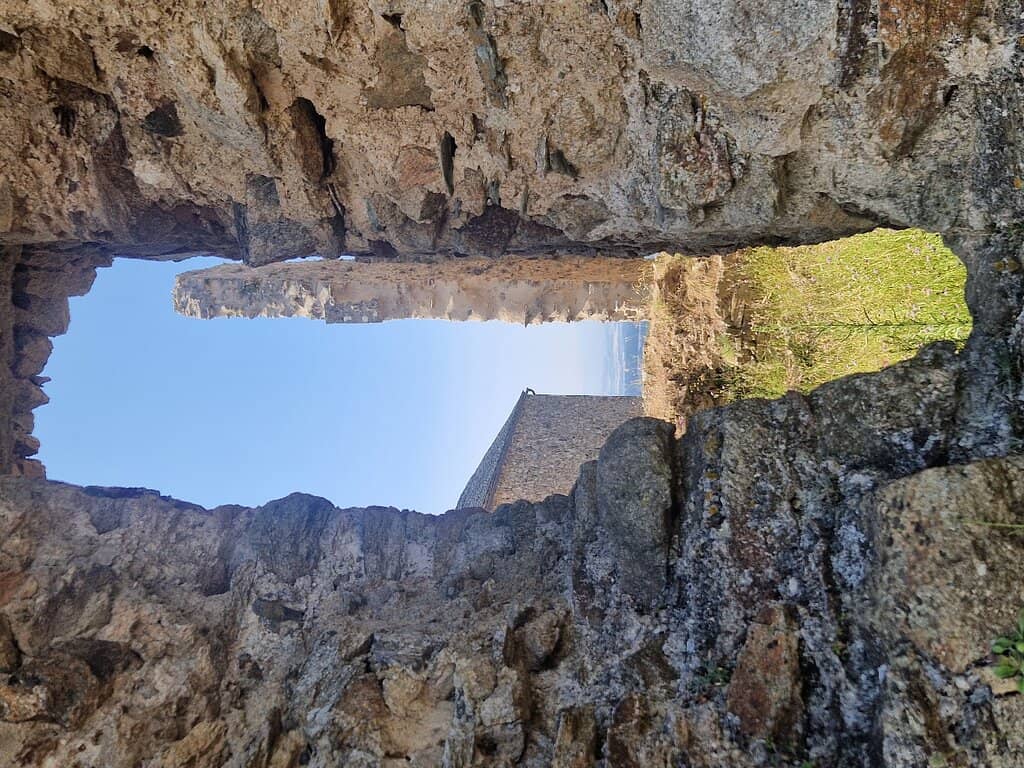 Medieval Ruins & Valley Views
