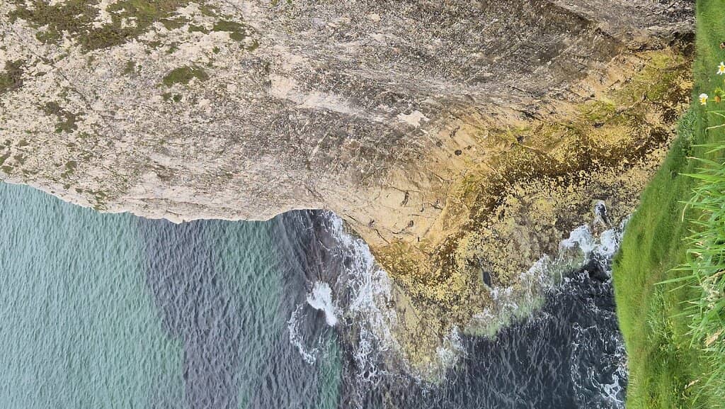 Dunluce Castle Vista