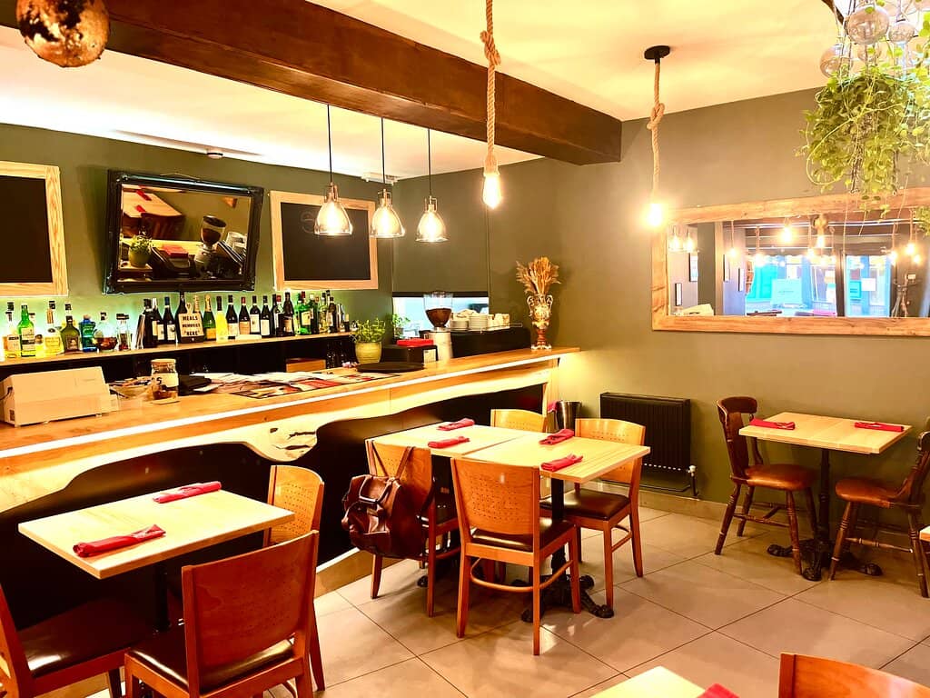 Warm & Inviting Family Atmosphere