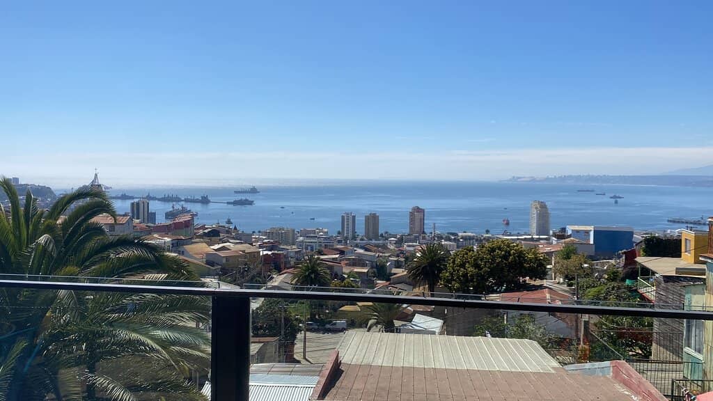 Attentive Bilingual Staff