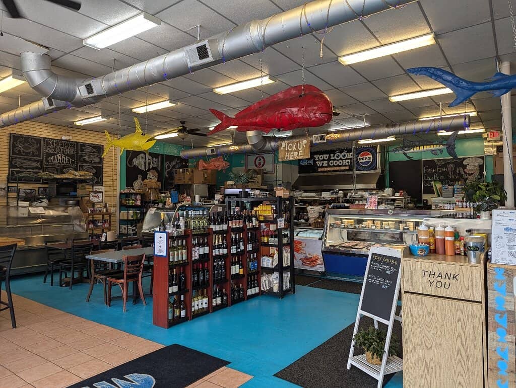 Spectacular Crab and Fried Seafood