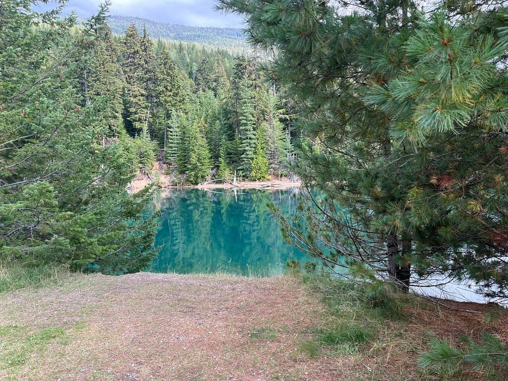 Crystal Clear Lake Revelstoke