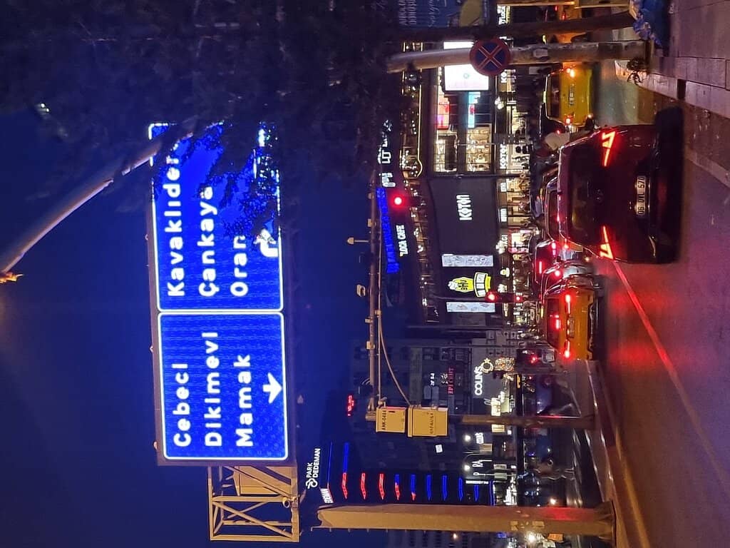 Kızılay Square's Central Hub