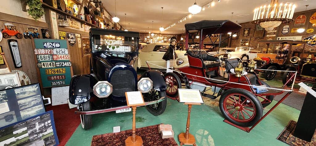 Iconic Classic Cars